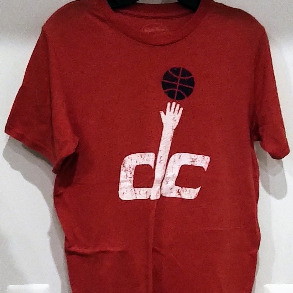 Vintage Soft Majestic Threads Bullets Basketball John Wall T-shirt Medium